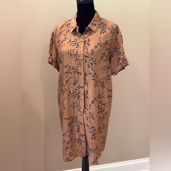 Women’s SALTWATER LUXE Sienna sage short sleeve mini dress- Size medium - Picture 3 of 9